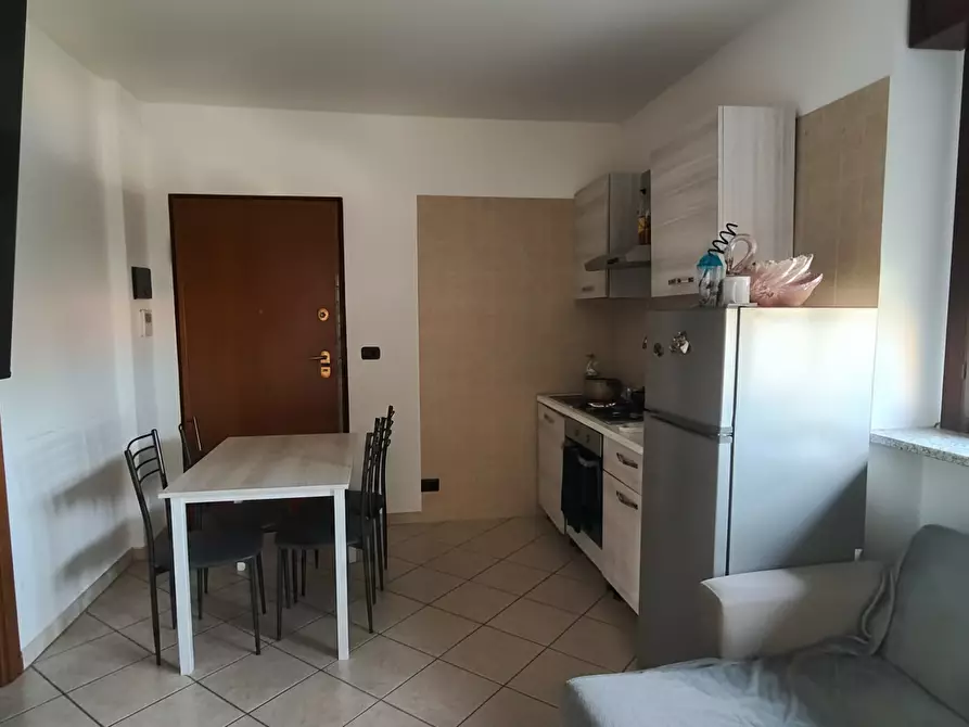 Immagine 2 di Appartamento in vendita  in Via Foglienghi a Rivalta Di Torino