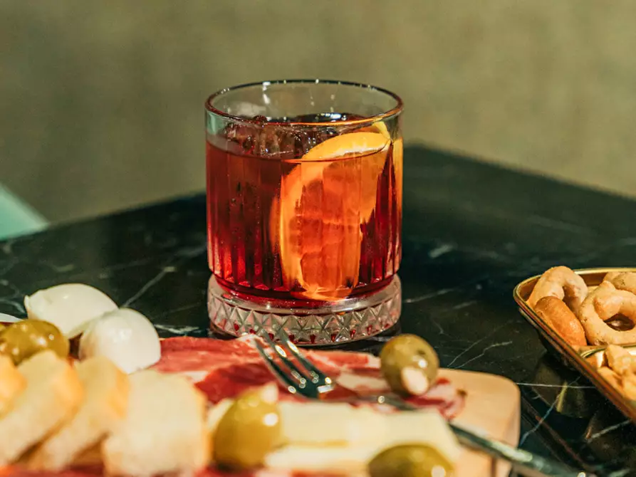 Immagine 4 di Bar / Ristorante in vendita  in Piazza Mercato a Cattolica