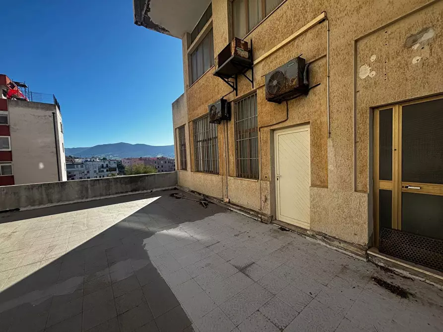 Immagine 2 di Ufficio in affitto  in Viale Arsia, 80 a Carbonia