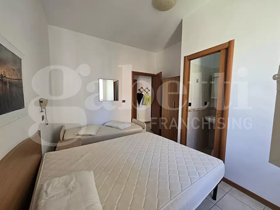 Immagine 4 di Appartamento in vendita  in Via Edmondo de Amicis, 14-16 a Tortoreto