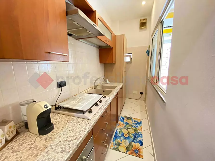 Immagine 13 di Appartamento in vendita  in Via Campanile, snc a Mondragone
