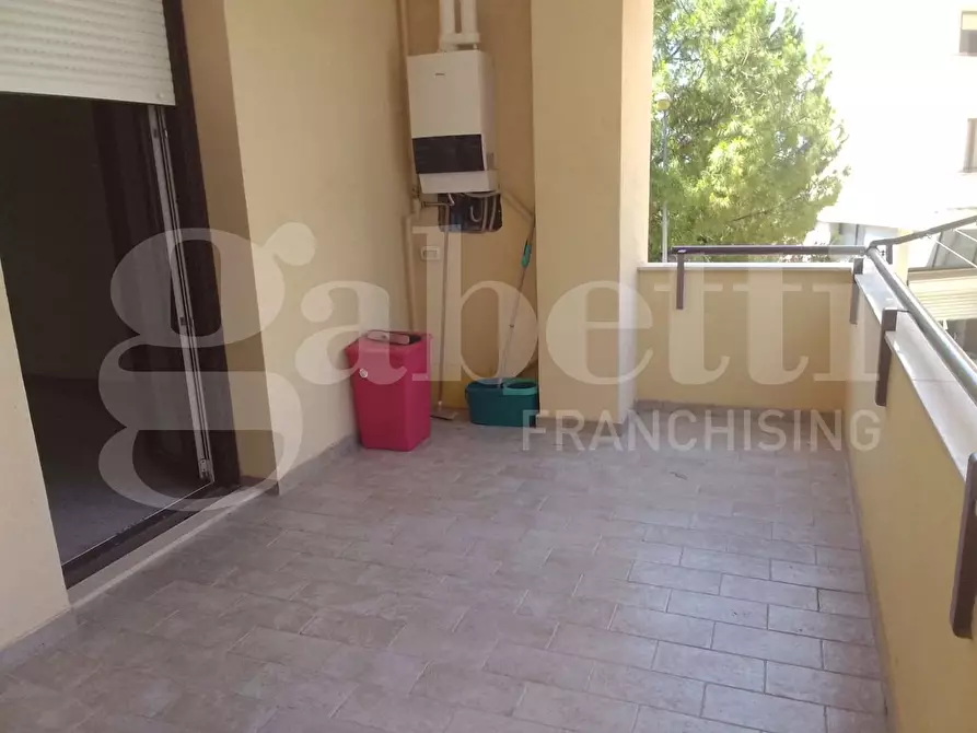 Immagine 17 di Appartamento in vendita  in Piazza G.B.TEDESCO, 6 a Taranto