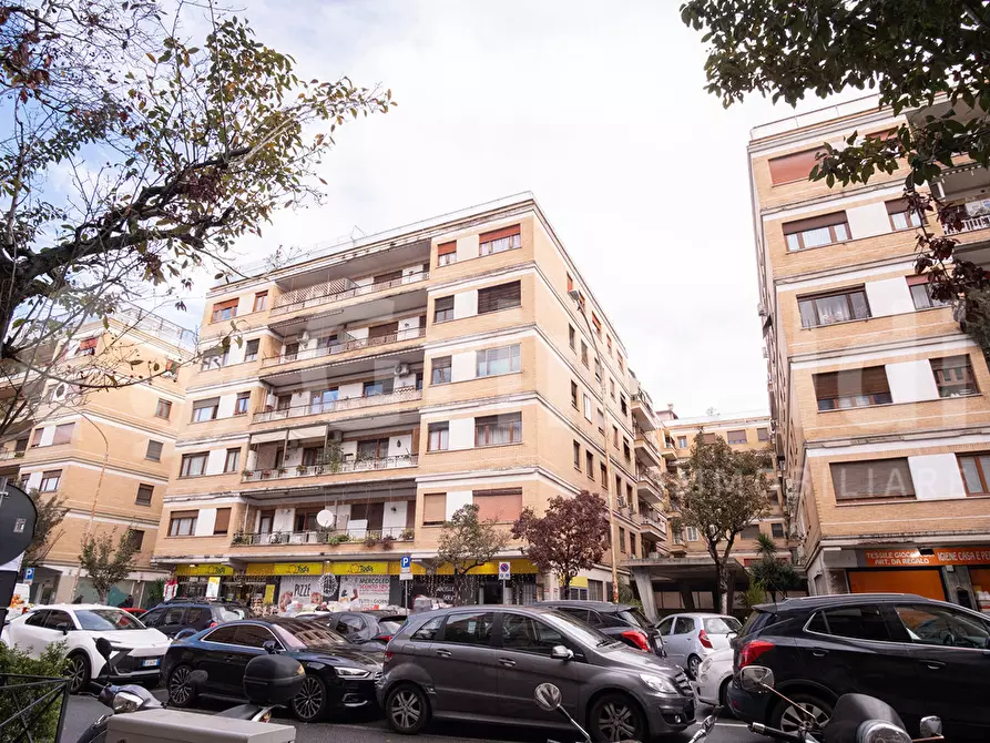 Immagine 32 di Appartamento in vendita  in Via Satolli, 45 a Roma