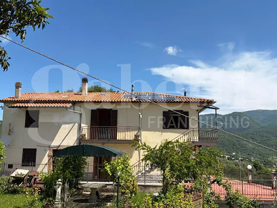 Immagine 1 di Appartamento in vendita  in Via LOCALITA CAMPIGLIANO, SNC a Rivodutri