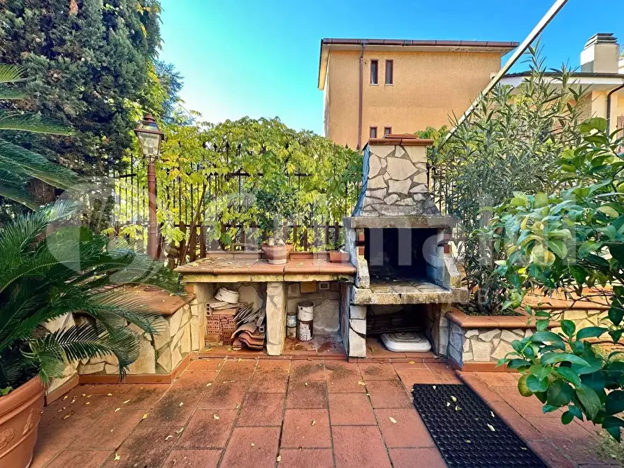 Immagine 8 di Casa bifamiliare in vendita  in Via Giuseppe Balzaretto, 1 a Roma