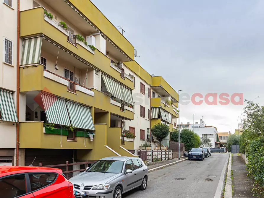 Immagine 41 di Appartamento in vendita  in Via Padre Elia Carosi a Roma