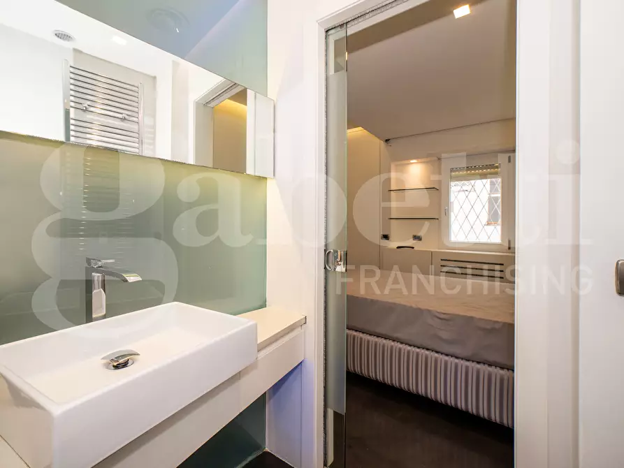 Immagine 21 di Appartamento in vendita  in Viale Cesare Pavese, 267 a Roma