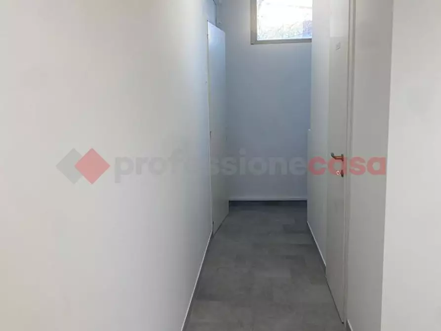 Immagine 6 di Negozio in vendita  in Via Grieco a Montelupo Fiorentino