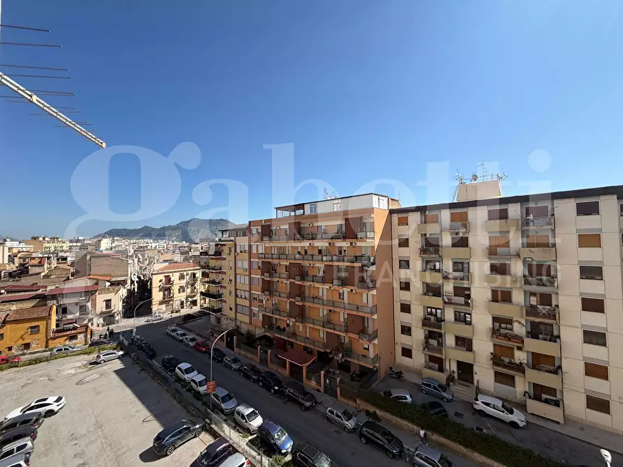 Immagine 26 di Appartamento in vendita  in Via ettore arculeo a Palermo