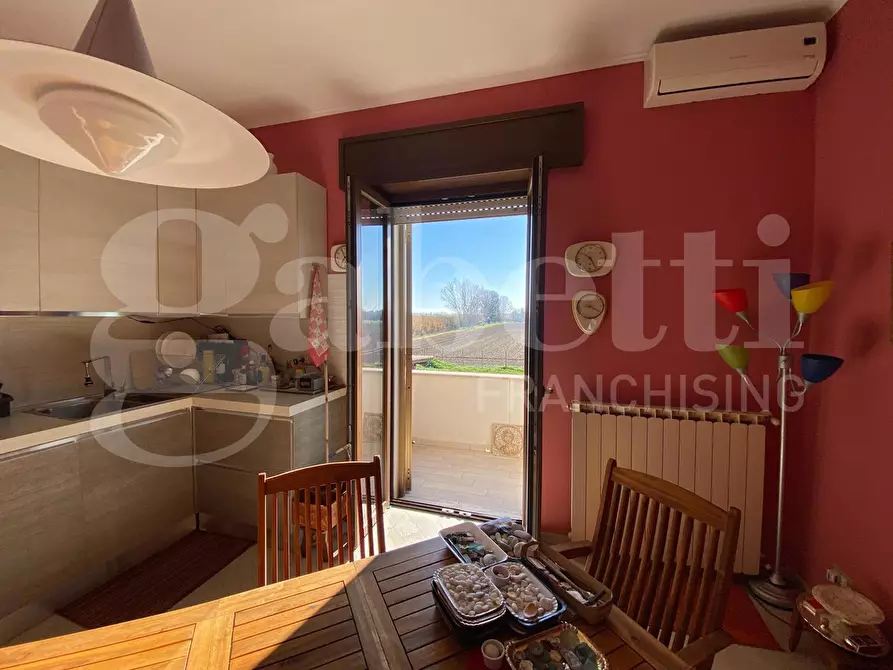 Immagine 18 di Appartamento in vendita  in Via della Luna, 257 a Fiumicino