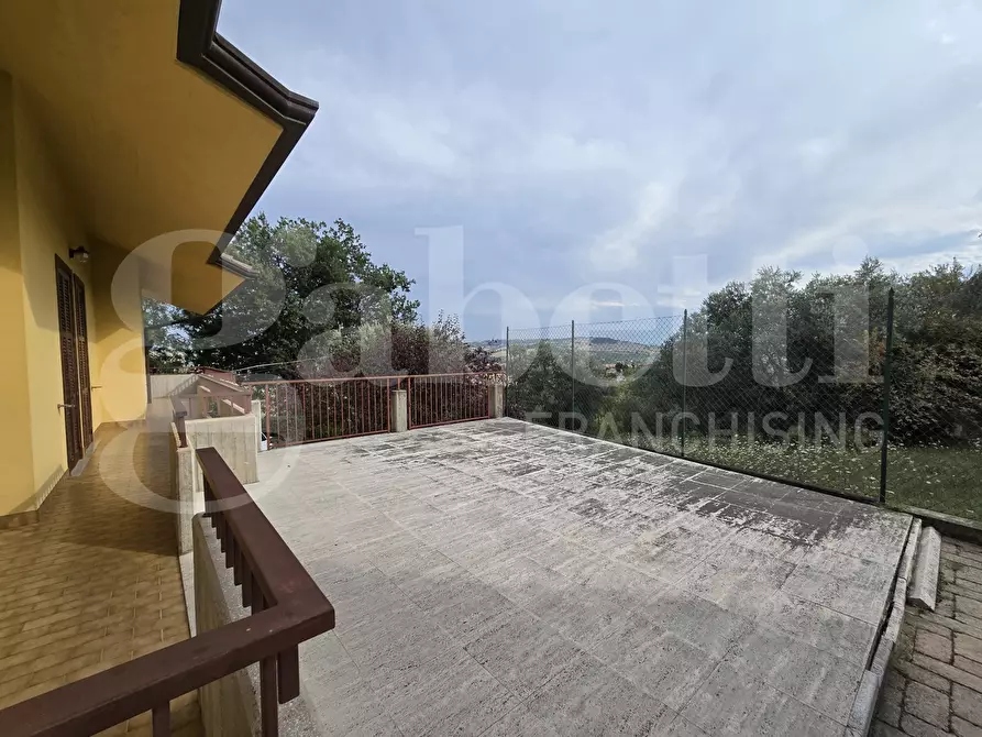 Immagine 28 di Villa in vendita  in Via SP13, snc a Sant'omero