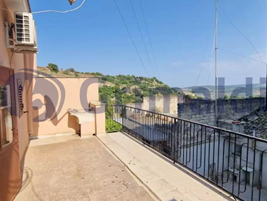 Immagine 6 di Appartamento in vendita  in Via Ronco I di Via Risorgimento, 3 a Sortino