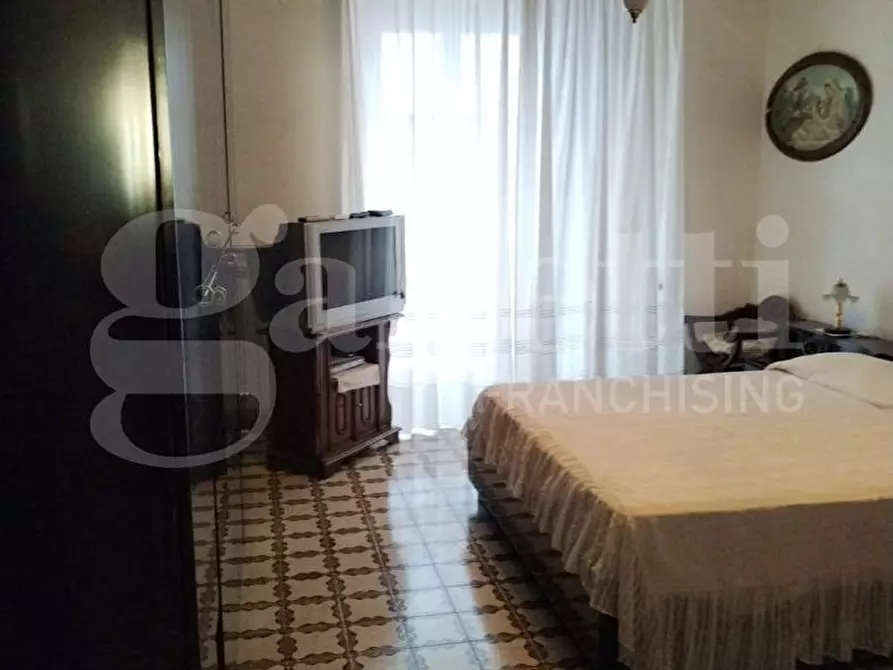 Immagine 13 di Casa indipendente in vendita  in Via Vittorio Veneto a Sant'arpino