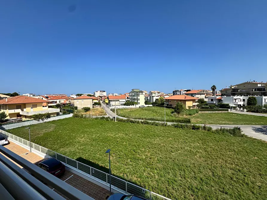 Immagine 19 di Appartamento in vendita  in Via Isonzo, snc a Tortoreto