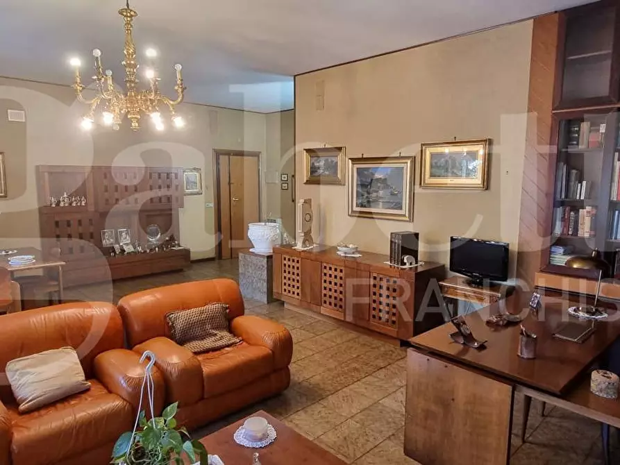 Immagine 6 di Appartamento in vendita  in Via R. SCHUMAN a Bari