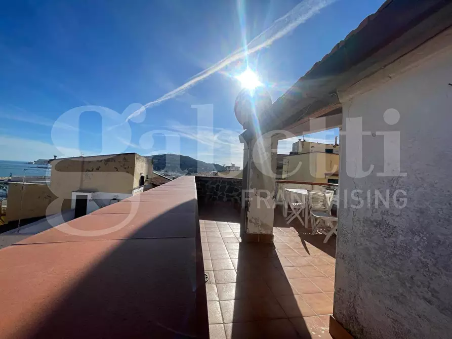 Immagine 24 di Appartamento in vendita  in Via Indipendenza, 379 a Gaeta