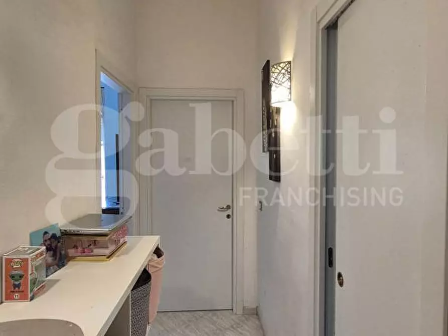 Immagine 22 di Appartamento in vendita  in Corso Umberto, 93 a Torre Annunziata