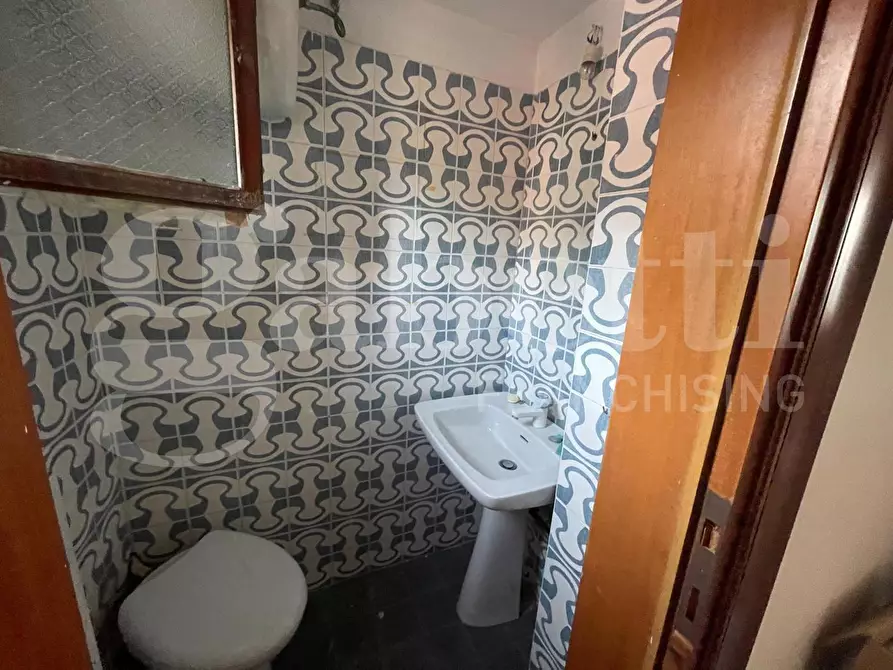 Immagine 27 di Attico in vendita  in Piazza Sebastiano  Conca, 5 a Gaeta