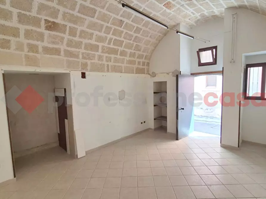 Immagine 3 di Casa indipendente in vendita  in Via CASTELFIDARDO a Monopoli