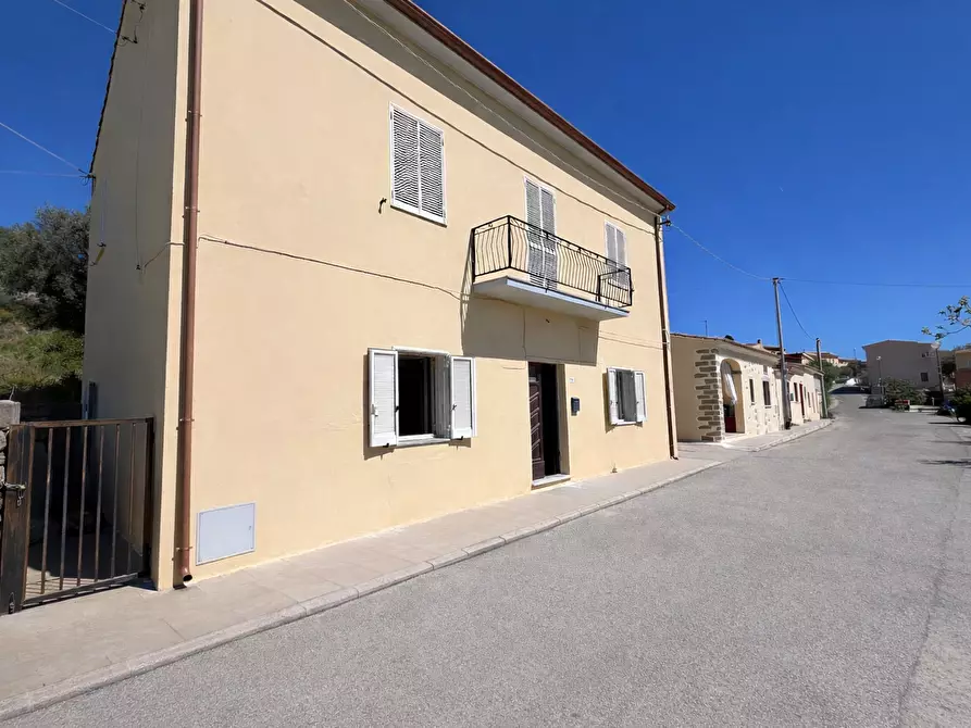Immagine 1 di Appartamento in vendita  in LocalitÃ  San Gavino, 38 a Budoni