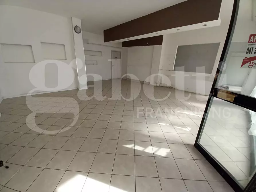 Immagine 4 di Negozio in affitto  in Via BORGO SAN GIOVANNI - VIA GRANATIERI DI SARDEGNA, 00 a Chioggia