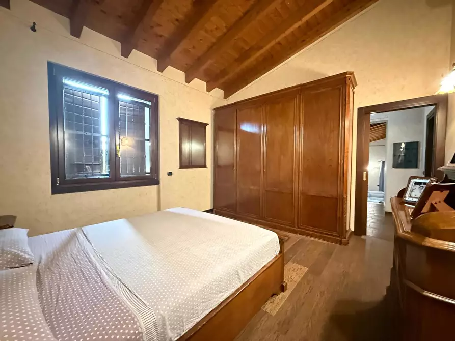 Immagine 21 di Villa in vendita  in Via C.A. DALLA CHIESA, 45 a Trenzano