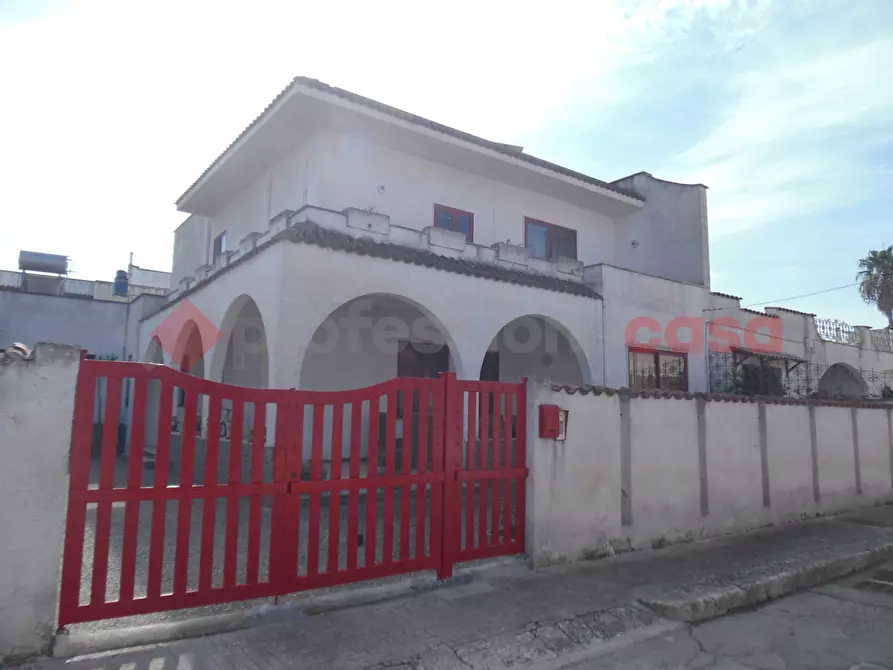 Immagine 1 di Villa in vendita  in Via GIOVANNI PAISIELLO, snc a Brindisi