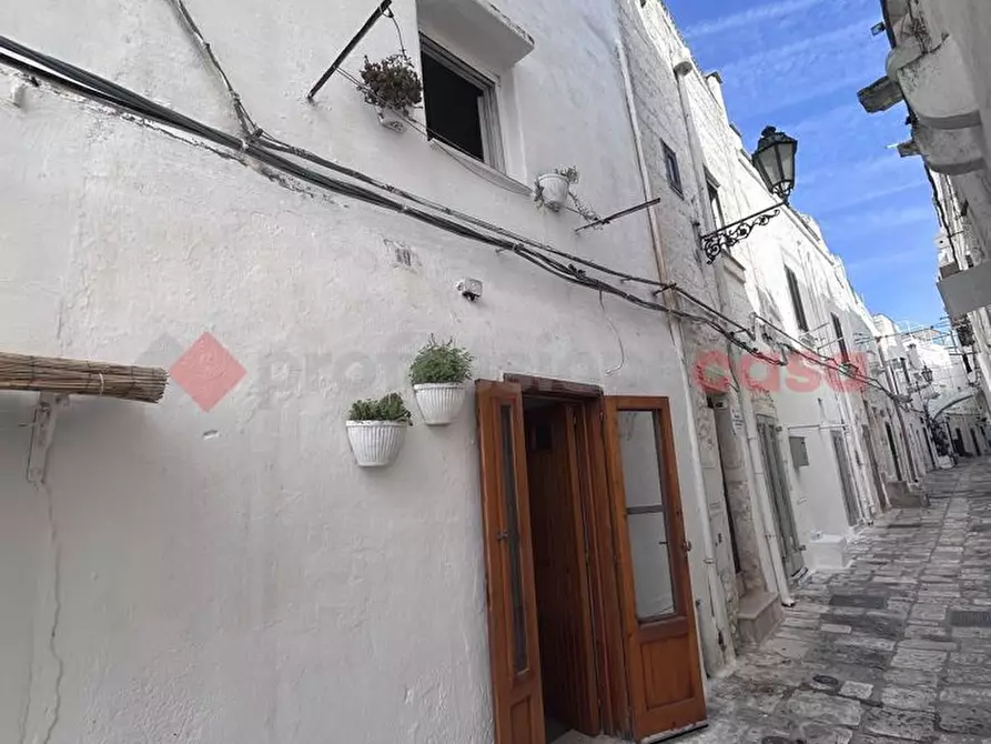 Immagine 1 di Casa indipendente in vendita  in Via B. De Landria, 12 a Ostuni