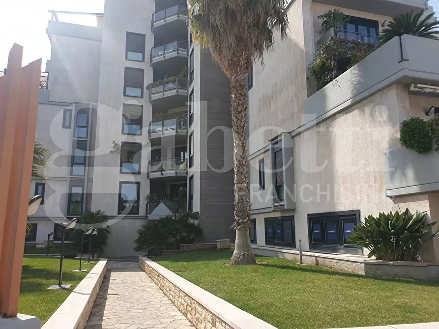 Immagine 38 di Appartamento in vendita  in Via N. Colajanni, 3/A a Bari