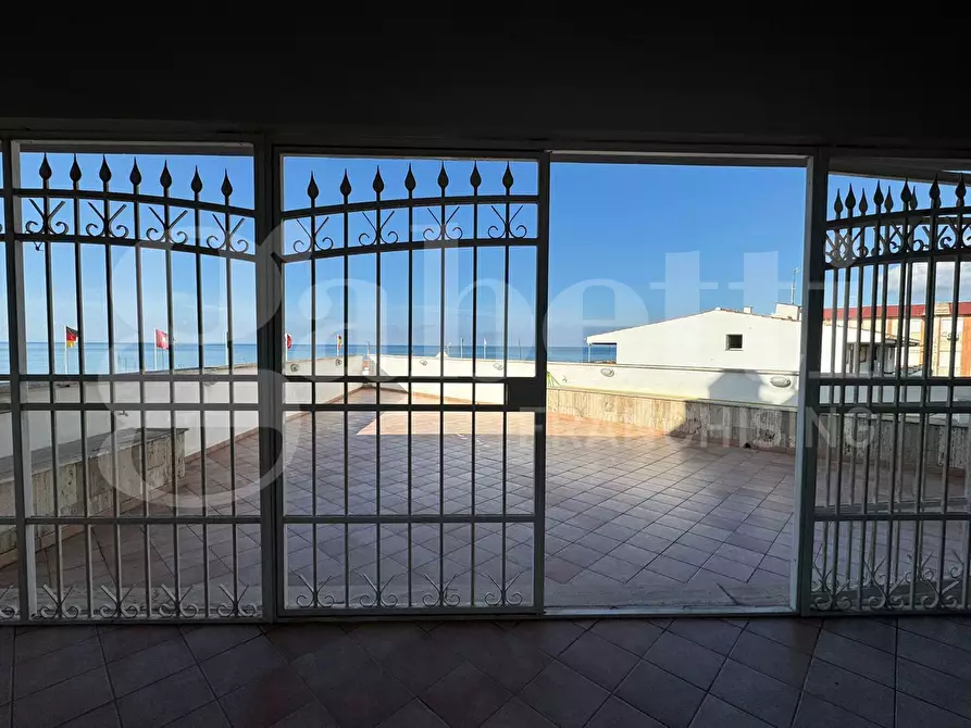 Immagine 5 di Appartamento in vendita  in Via dei cavalli marini, 108 a Ardea