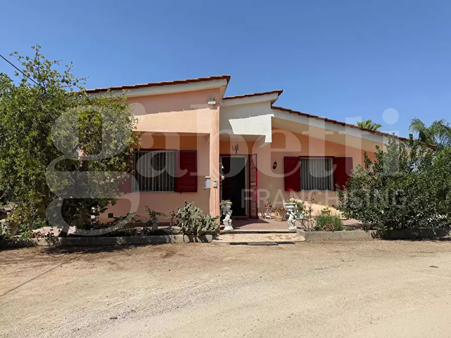 Immagine 1 di Casa indipendente in vendita  in Via Vicinale Gemma, snc a Galatone