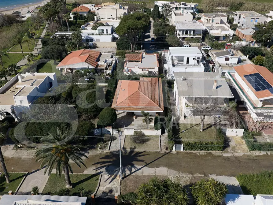 Immagine 2 di Casa bifamiliare in vendita  in Viale della Giustizia, 5 a Scicli
