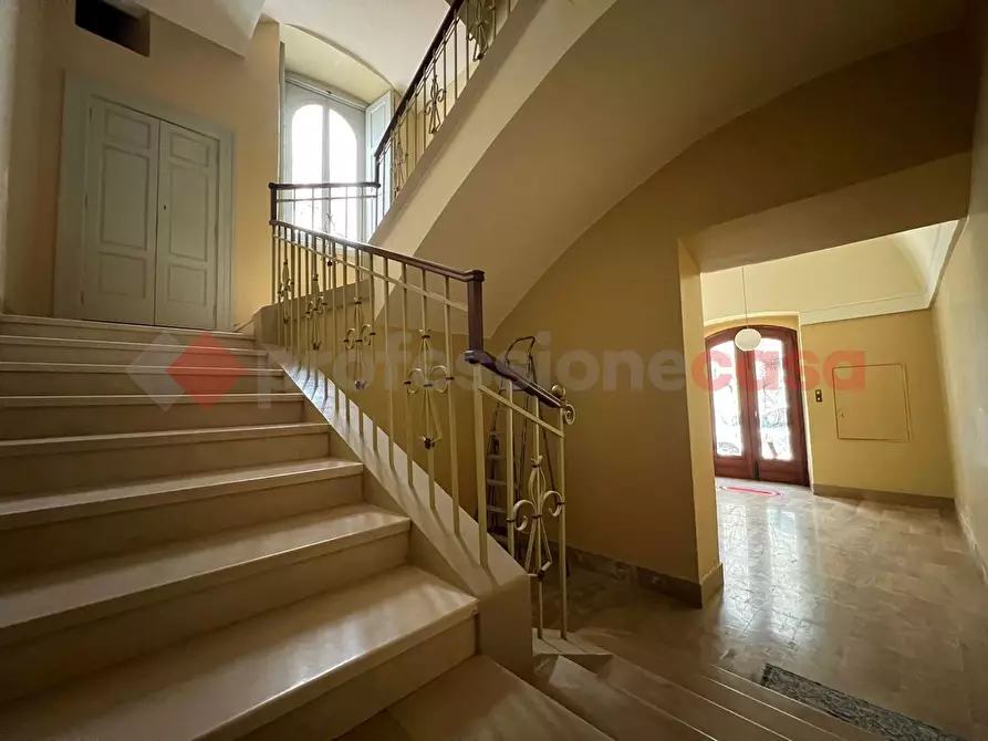 Immagine 40 di Casa indipendente in vendita  in Piazza Re Ferdinando IV di Borbone, 22 a Alberobello
