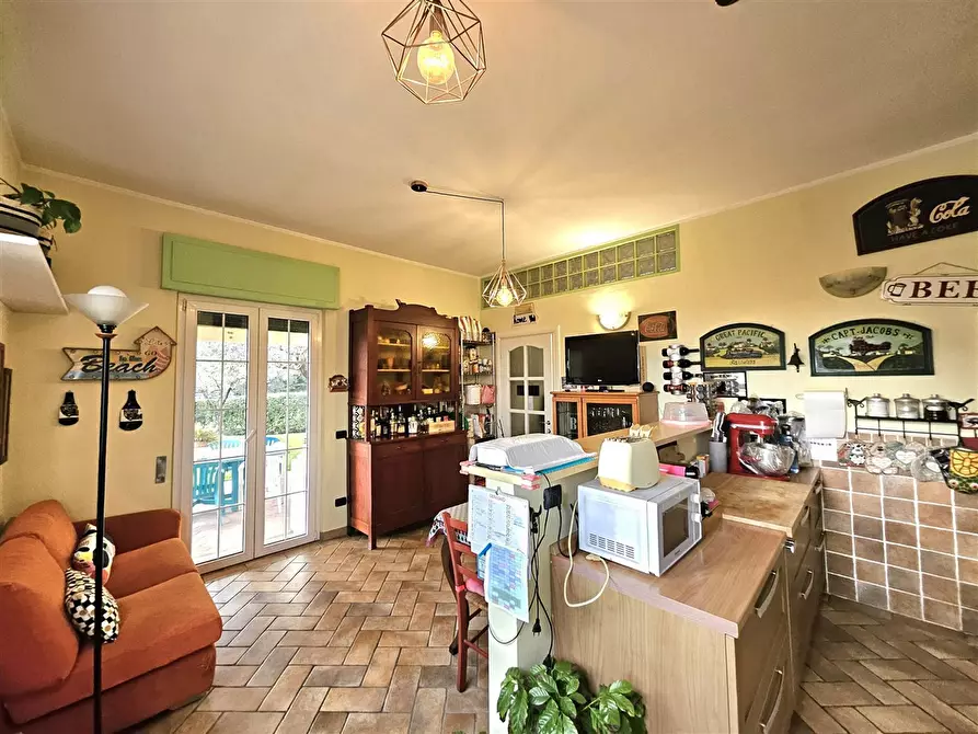 Immagine 14 di Villa in vendita  in Via SFORZA, 1 a Montignoso