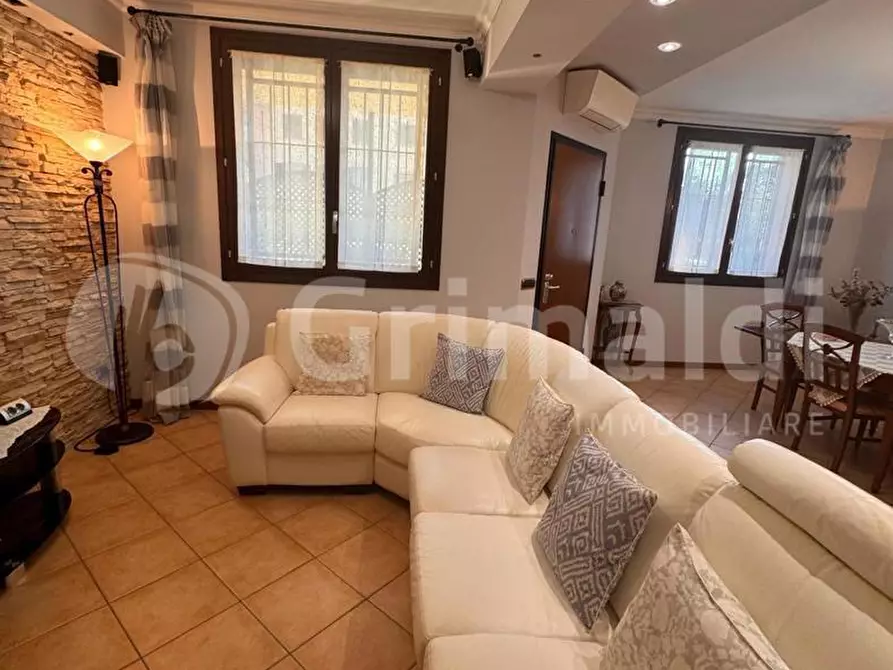 Immagine 9 di Villetta a schiera in vendita  in Via dei tigli, 7 a Mulazzano