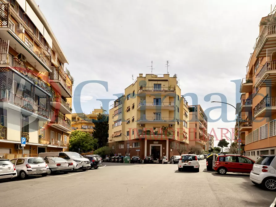 Immagine 42 di Attico in vendita  in Via Attico Largo Lucio Apuleio, Balduina, Roma, SNC a Roma