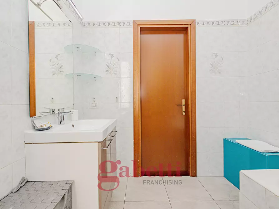 Immagine 44 di Appartamento in vendita  in Via Matteo Maria Boiardo, 22 a Milano