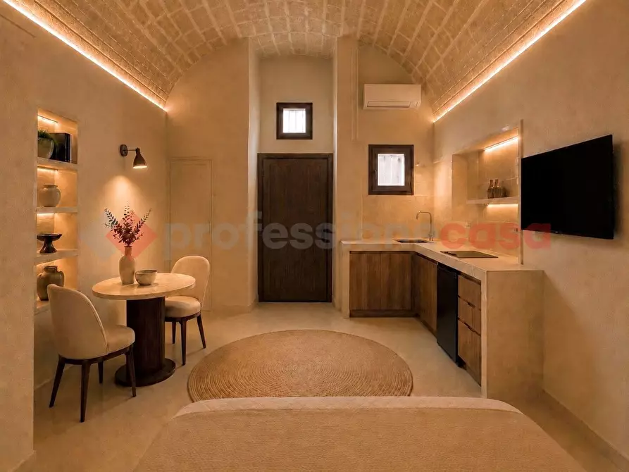 Immagine 8 di Casa indipendente in vendita  in Via CASTELFIDARDO a Monopoli