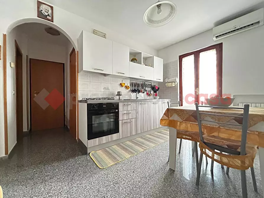 Immagine 13 di Casa indipendente in vendita  in Vico S.ANTONIO ABATE a Monopoli