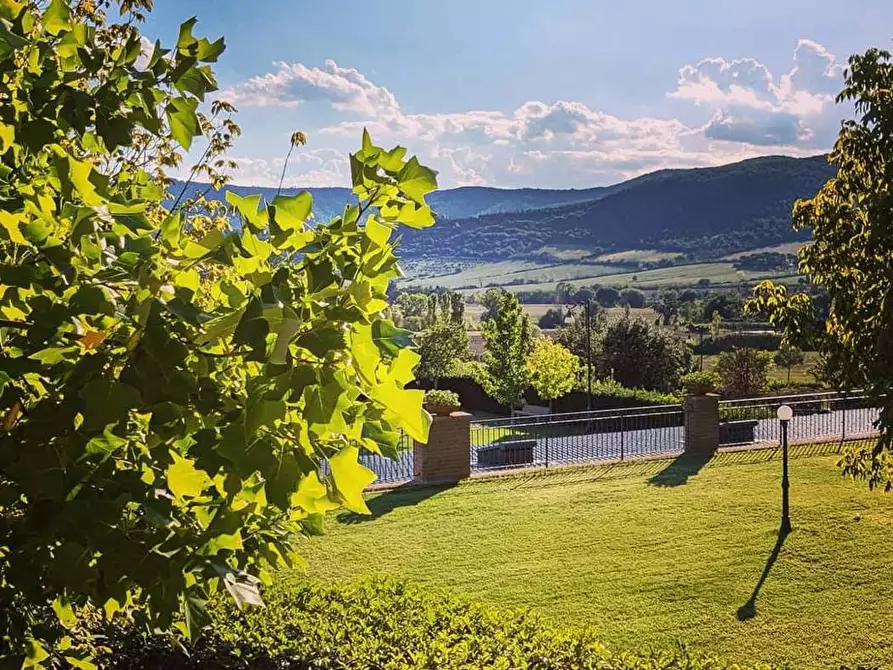 Immagine 10 di Villa in affitto  in Viale Trasimeno, 100 a Magione