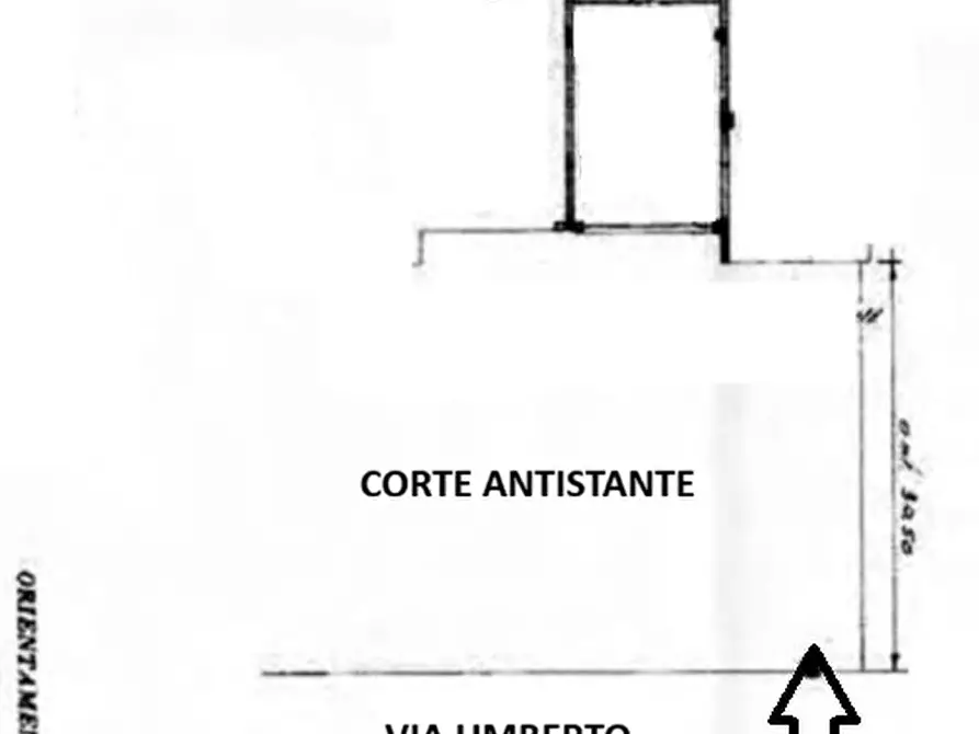 Immagine 3 di Negozio in affitto  in Via Umberto a Sant'agata Li Battiati