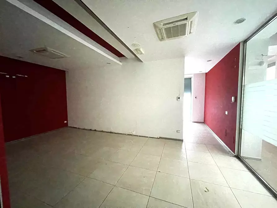 Immagine 20 di Ufficio in vendita  in Via Vann'AntÃ², 8 a Palermo