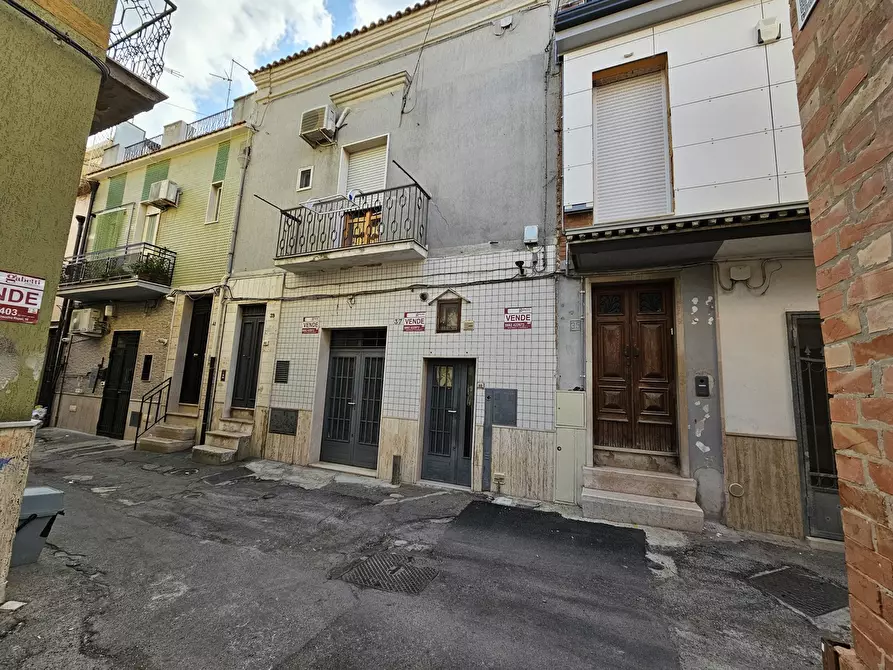 Immagine 3 di Appartamento in vendita  in Via Palestro a San Severo