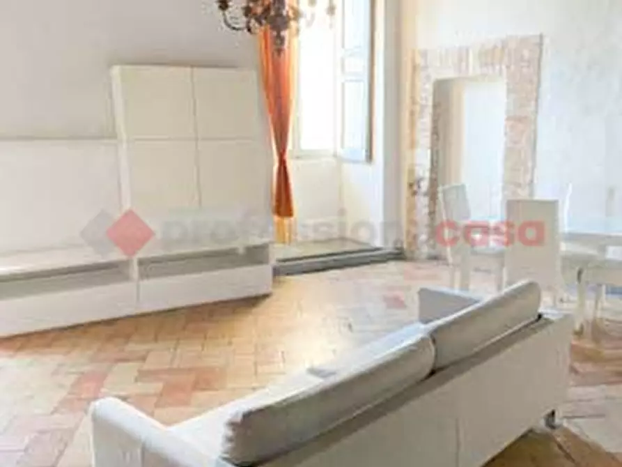 Immagine 2 di Appartamento in affitto  in Corso Mazzini a Spoleto