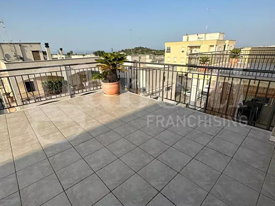 Immagine 38 di Attico in vendita  in Via Foggia, sn a Ostuni