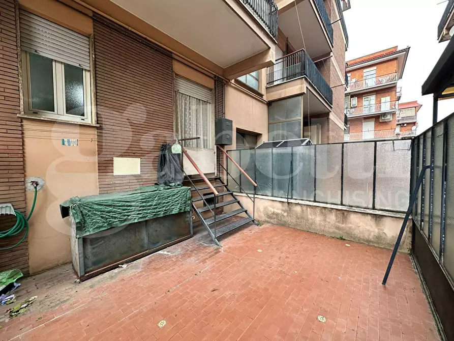 Immagine 31 di Appartamento in vendita  in Viale manzoni, 51 a Pomezia