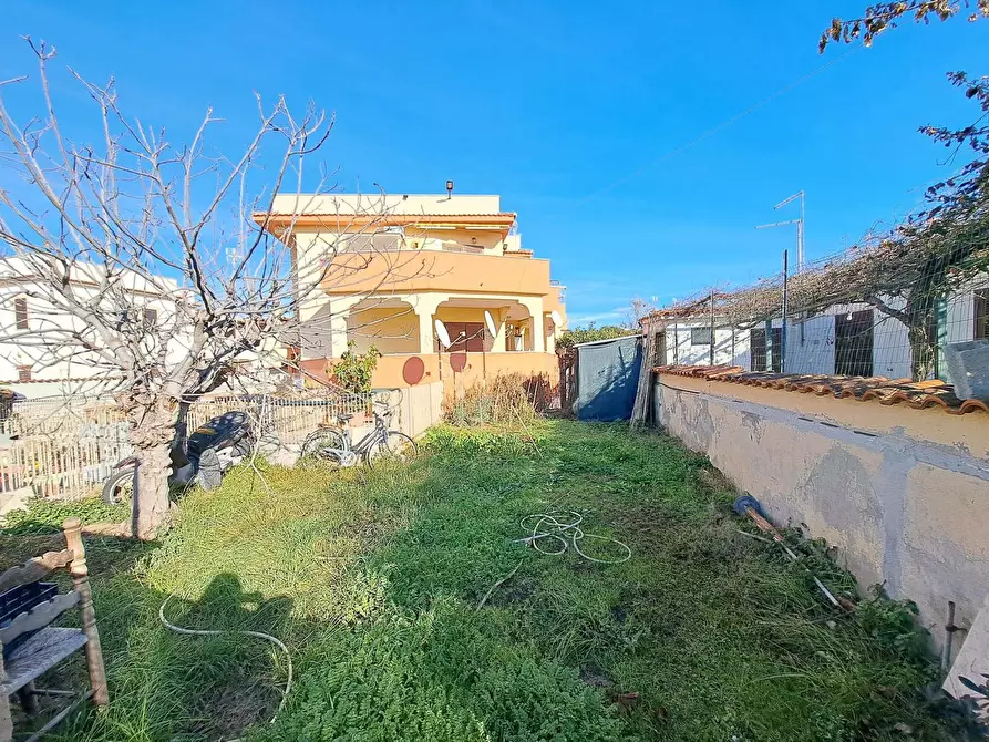 Immagine 1 di Appartamento in vendita  in Via delle rondini, 261 a Ardea