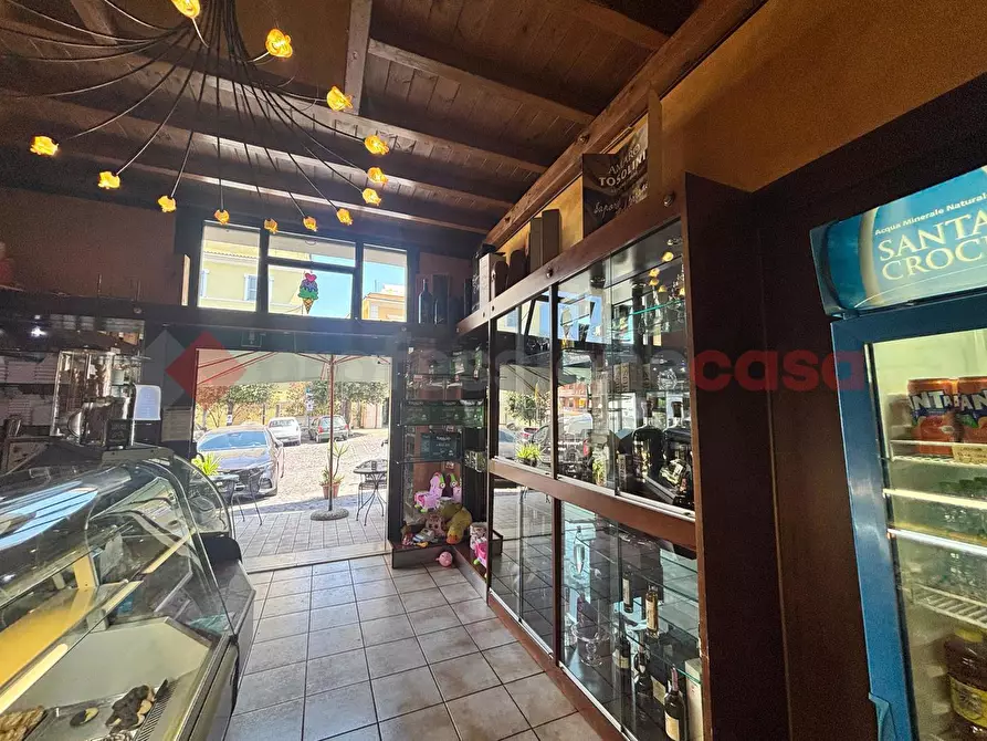 Immagine 8 di Attività commerciale in vendita  in Viale regina margherita, 13 a Anagni
