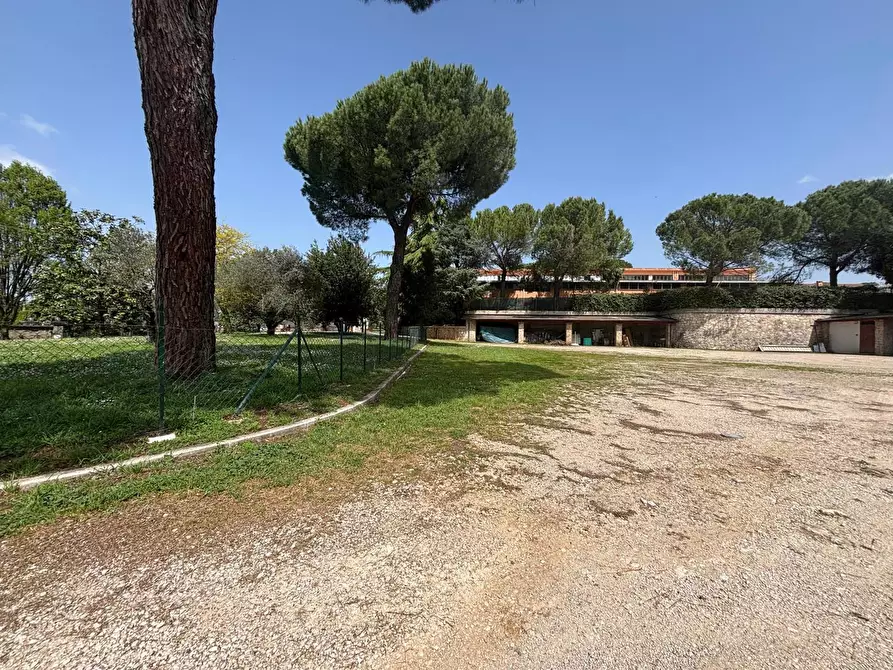 Immagine 1 di Magazzino in affitto  in Via Madonna di Loreto Casale Santospirito, 9 a Anagni