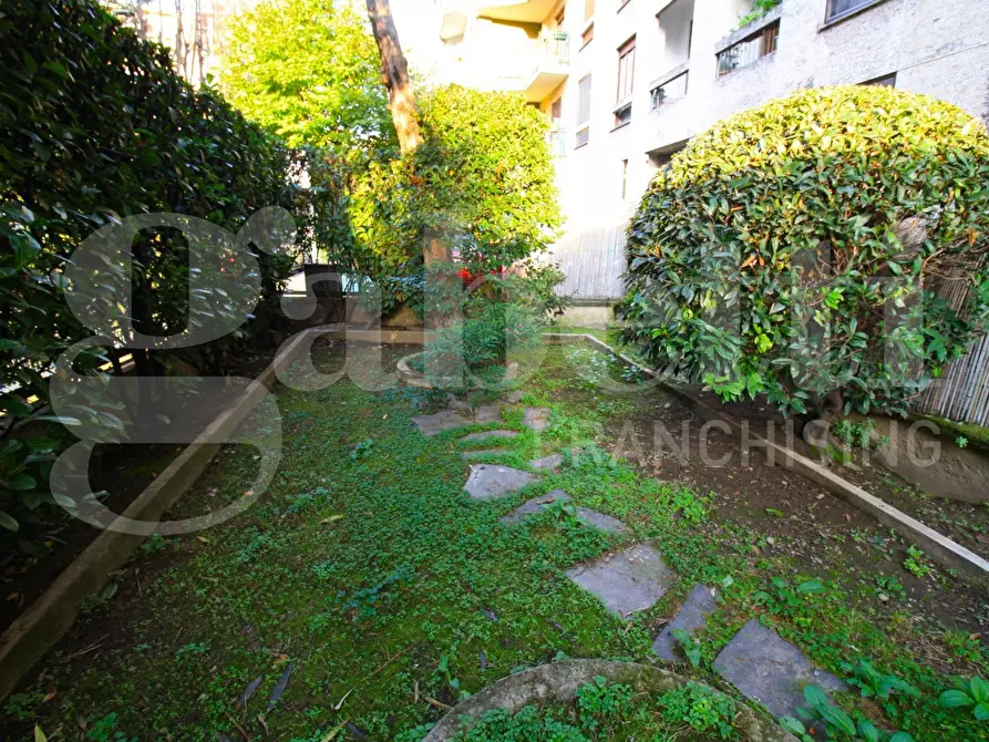 Immagine 8 di Appartamento in vendita  in Via Meloria, 14 a Milano